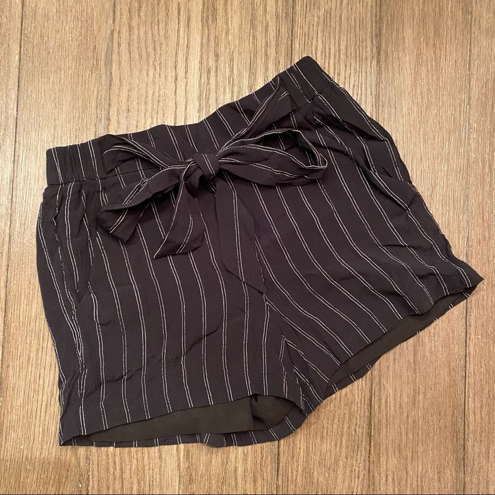 Aritzia Wilfred Shorts
